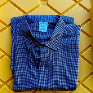 Brooks Brothers black and white gingham knit shirt